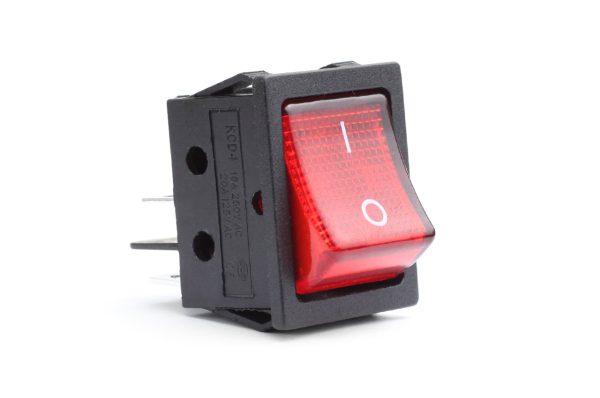 Interruptor rectangular rojo 12V/230V (iluminación) BU02