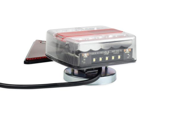 Kit magnético de piloto trasero LED con triángulo catadriópico para remolques TLS02