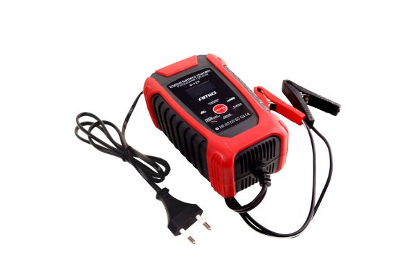 Cargador de Batería Digital 6V/12V - 2A/6A - DBC-02